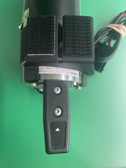 Right Motor for the Permobil Wheelchair F3 1831168 - 313934 - 80ZY22-350-A #H983