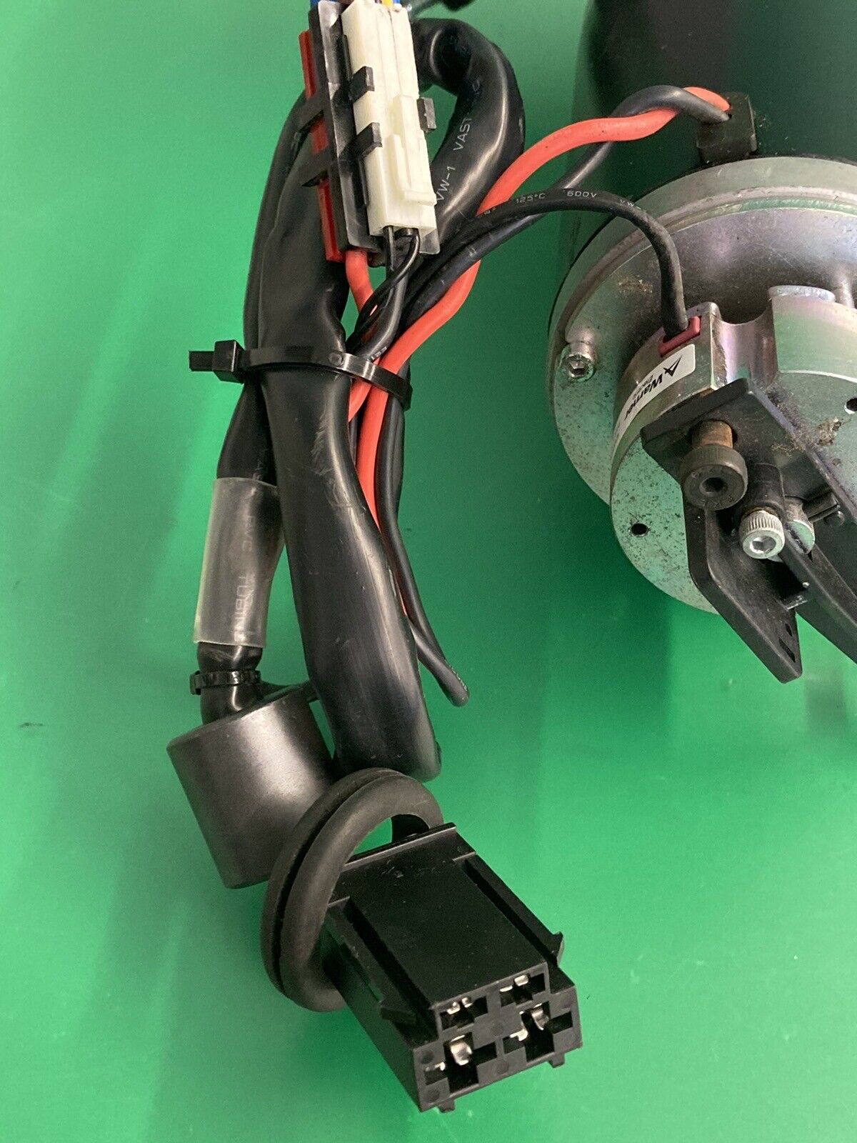 Left & Right Motors for the Permobil C300 Power Wheelchair 313935 / 313934 #J185