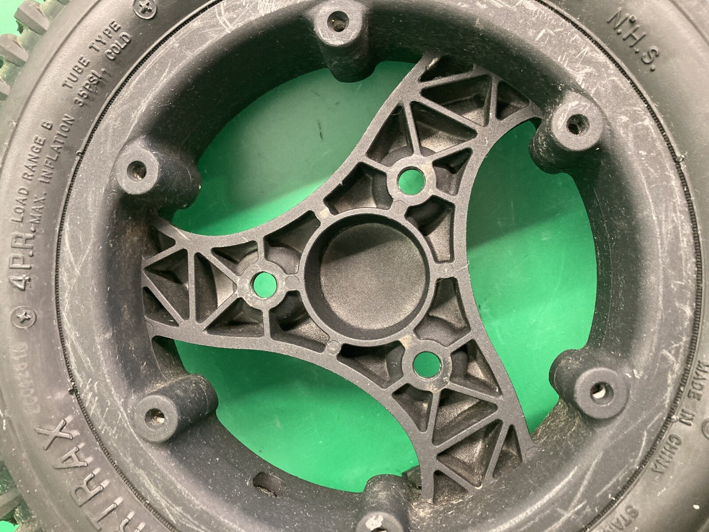 Drive Wheel Assembly for the Quickie QM-710 / QM-715 Q700m Set of 2*  #K388
