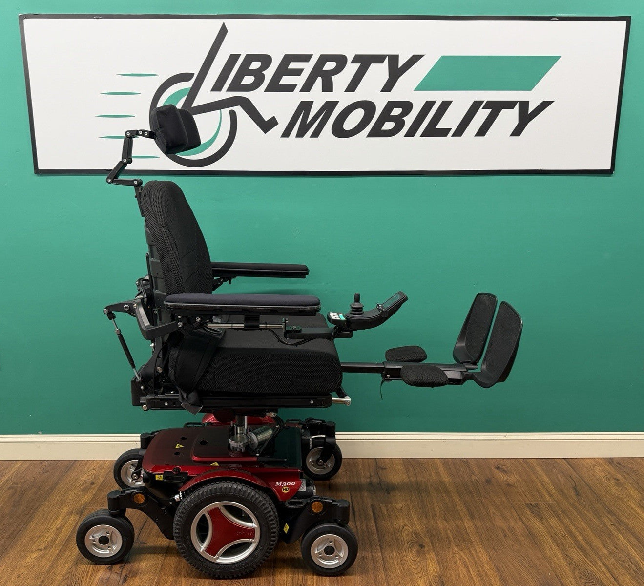 2023 Permobil M300 HD w/Elevate, Tilt, Recline, Legs 450lb cap* 13 Miles* #7615