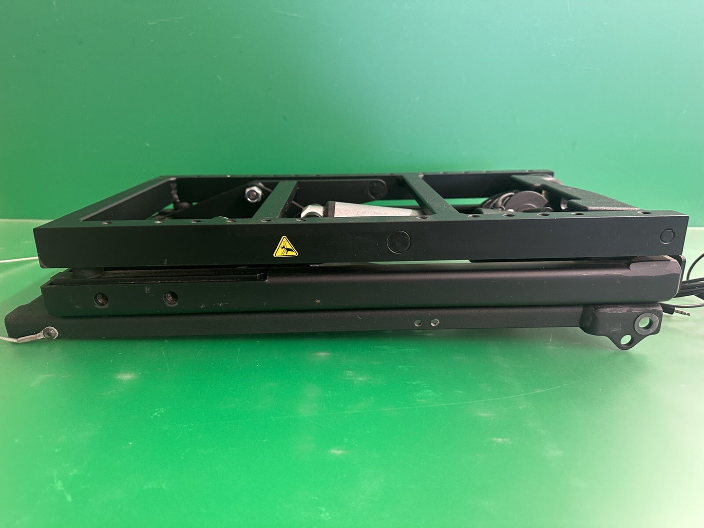 Sunrise Medical Quickie QM710 TILT SYSTEM W/ ACTUATOR FOR POWER WC 131952 #i376