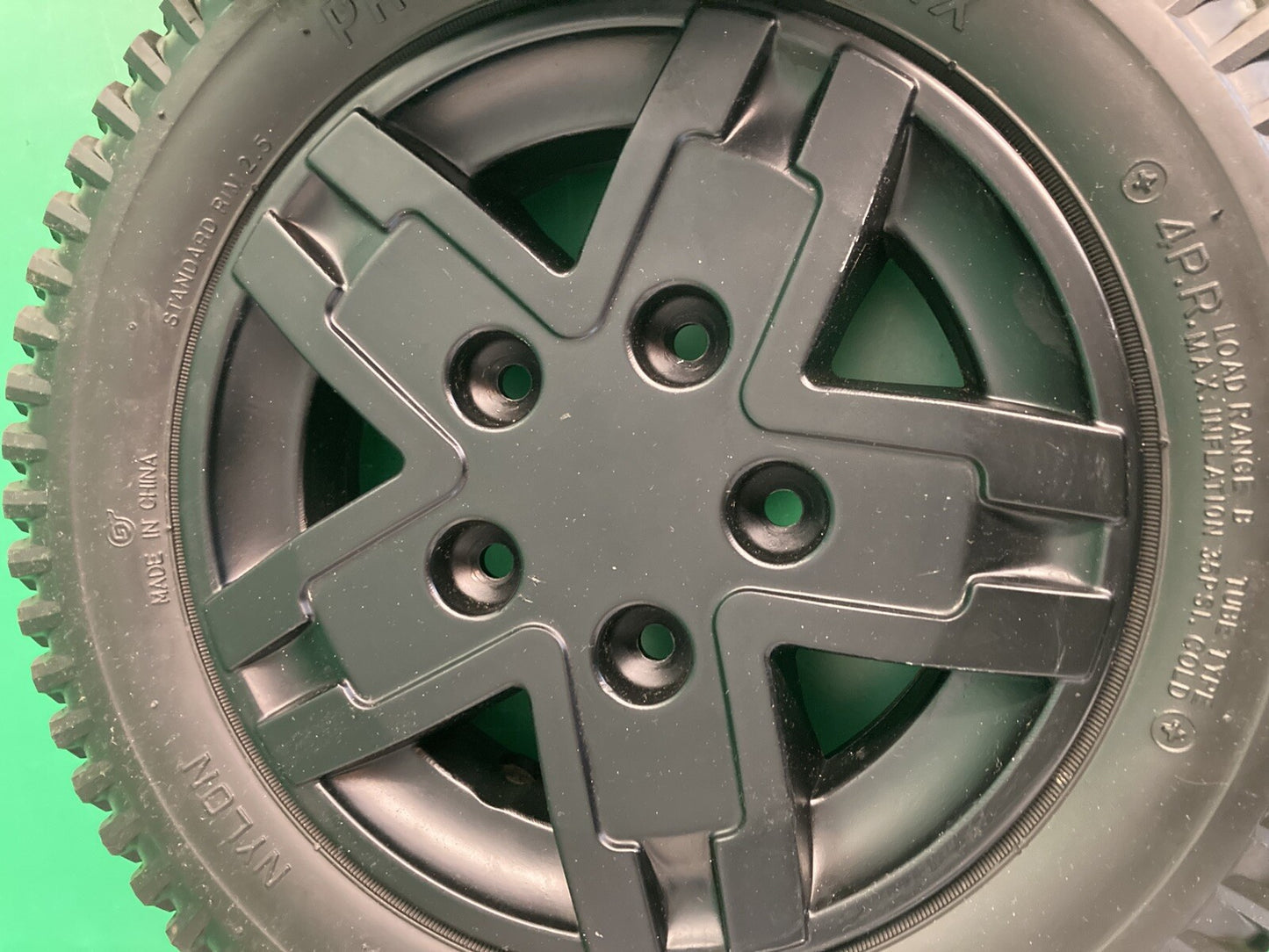 Drive Wheel Assembly for Quantum 4Front & Edge 3 Powerchairs -FULL TREAD* #K391