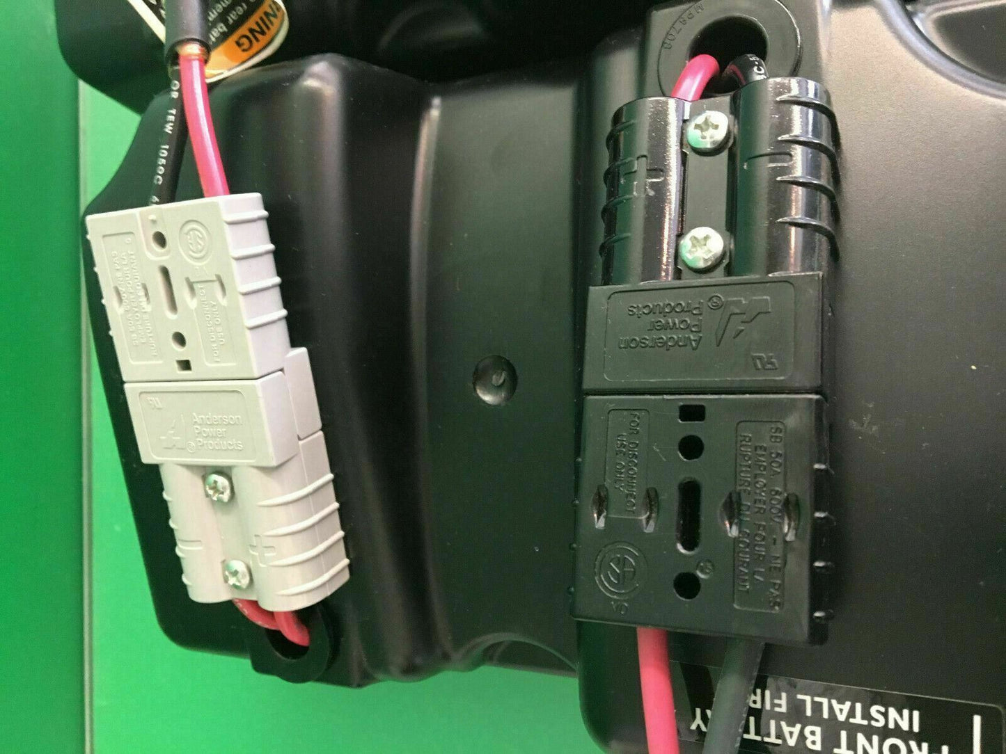 Battery box top w/ wiring harness Invacare  Pronto Sure Step Power Chair #D362