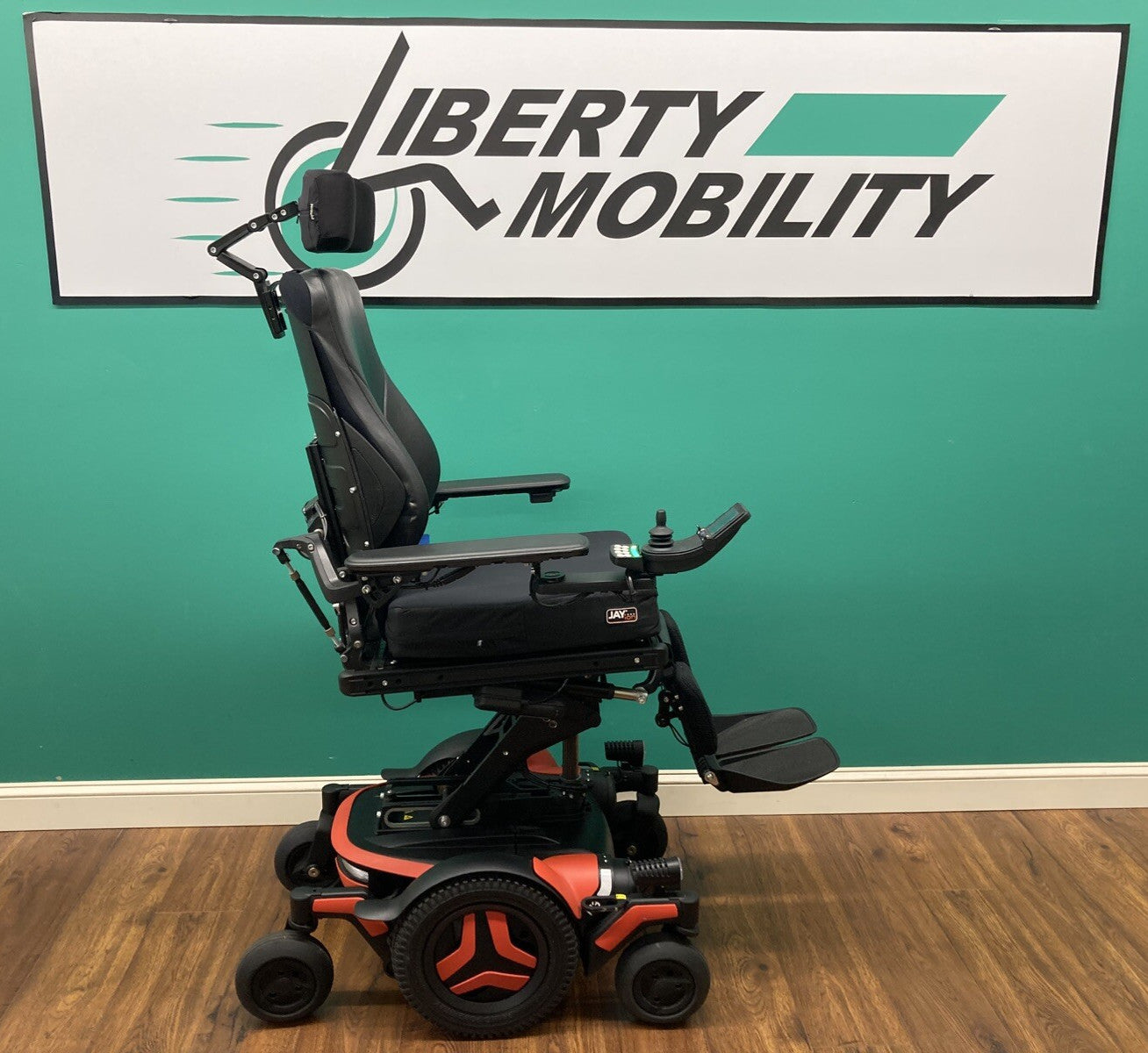 2020 Permobil M3 Wheelchair w/Elevate, Tilt, Recline, Legs ~Lighting Kit* LM7539