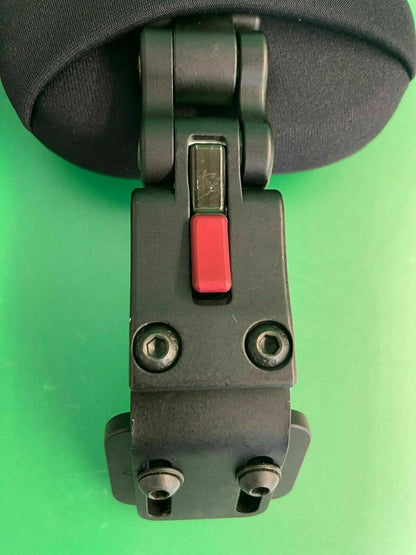 QUANTUM TB3 Swing-A-Way Thoracic Supports w/ Mounts for Wheelchair 7" x 5"