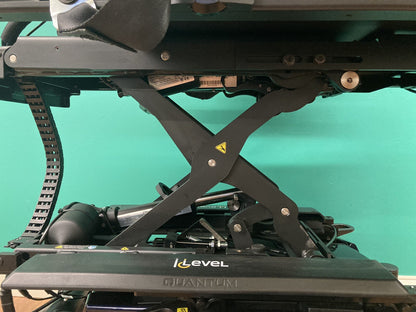 2019 Quantum EDGE HD Wheelchair w/ Elevate, Tilt, Recline & Legs ~450 Cap* #7578