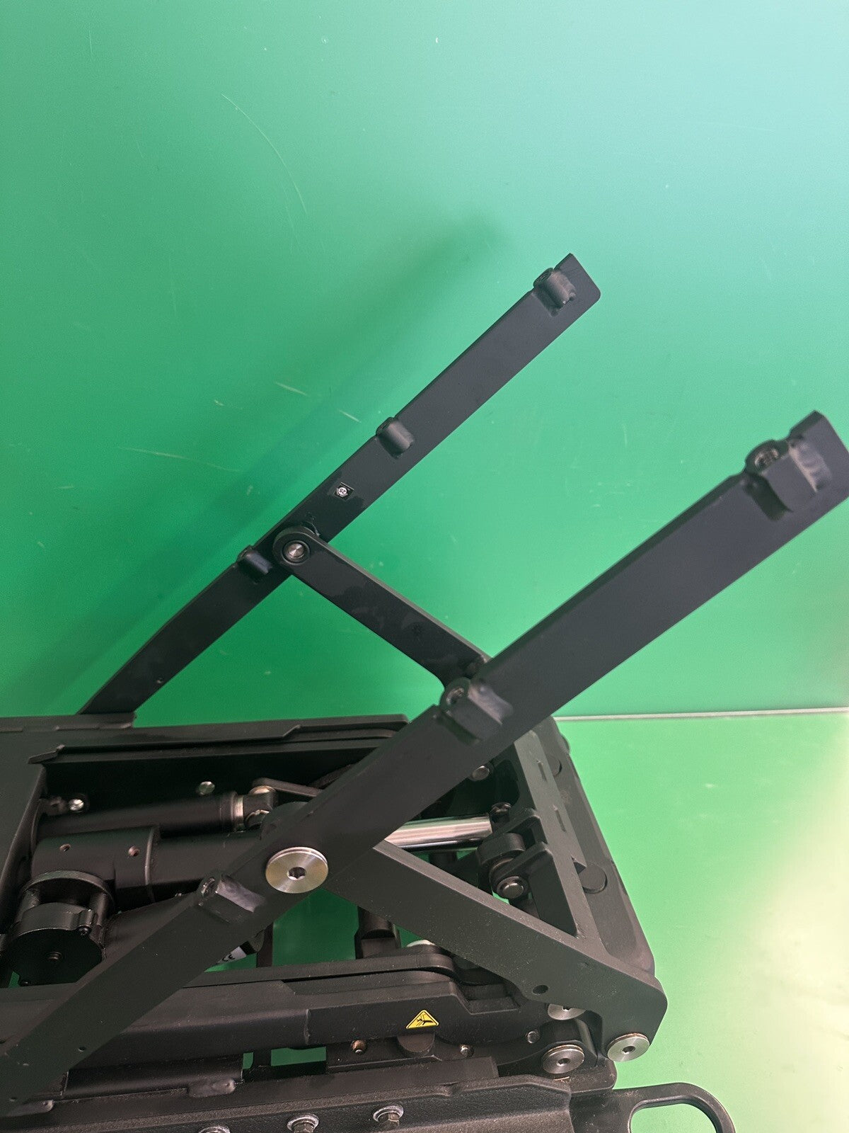 12" Elevate / Lift & Tilt Assembly for Motion Concepts Rovi X3 Power Wheelchair