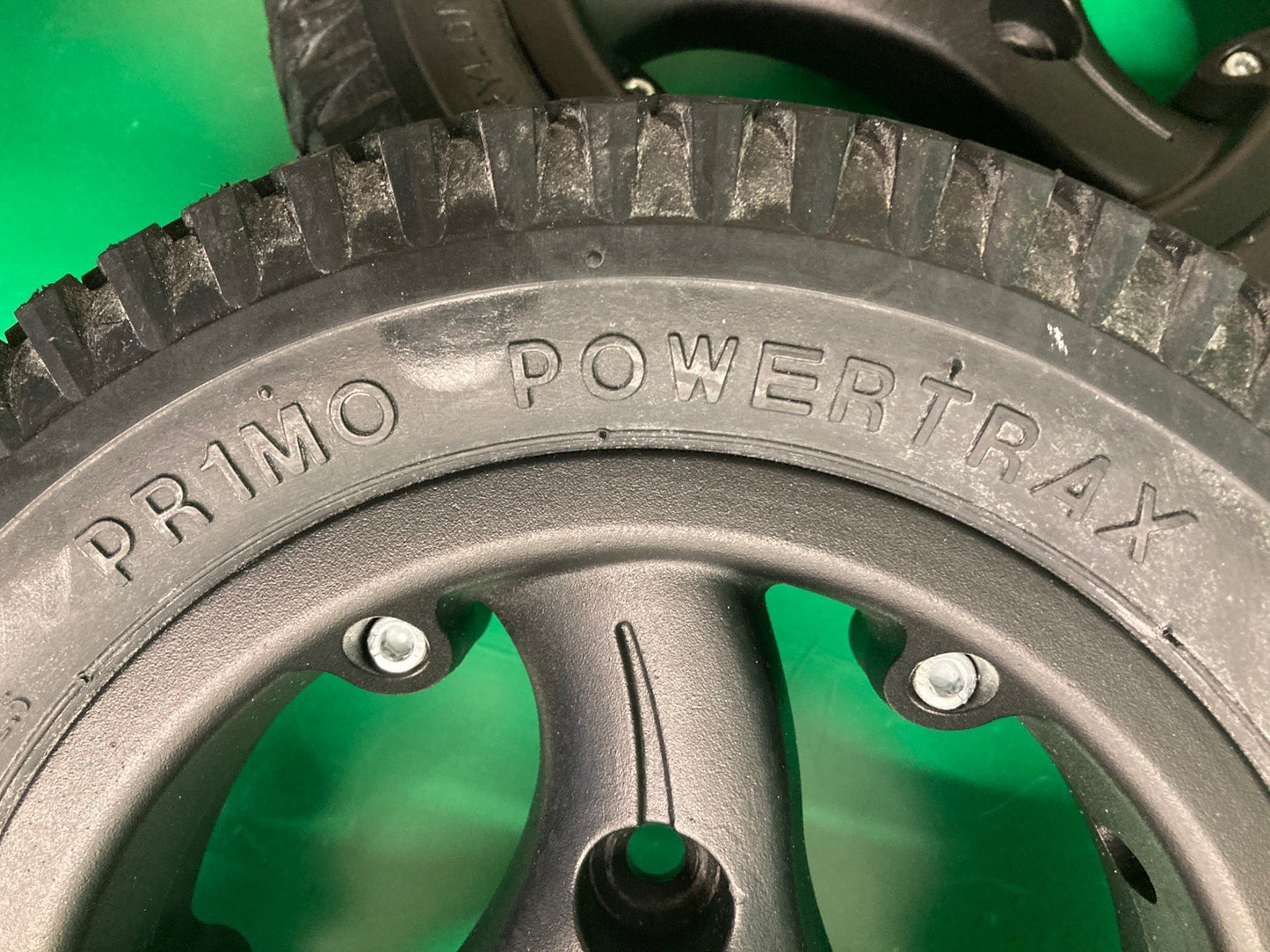 Drive Wheels for the Quickie QM710 Power Wheelchair Set of 2* FULL TREAD* #K939