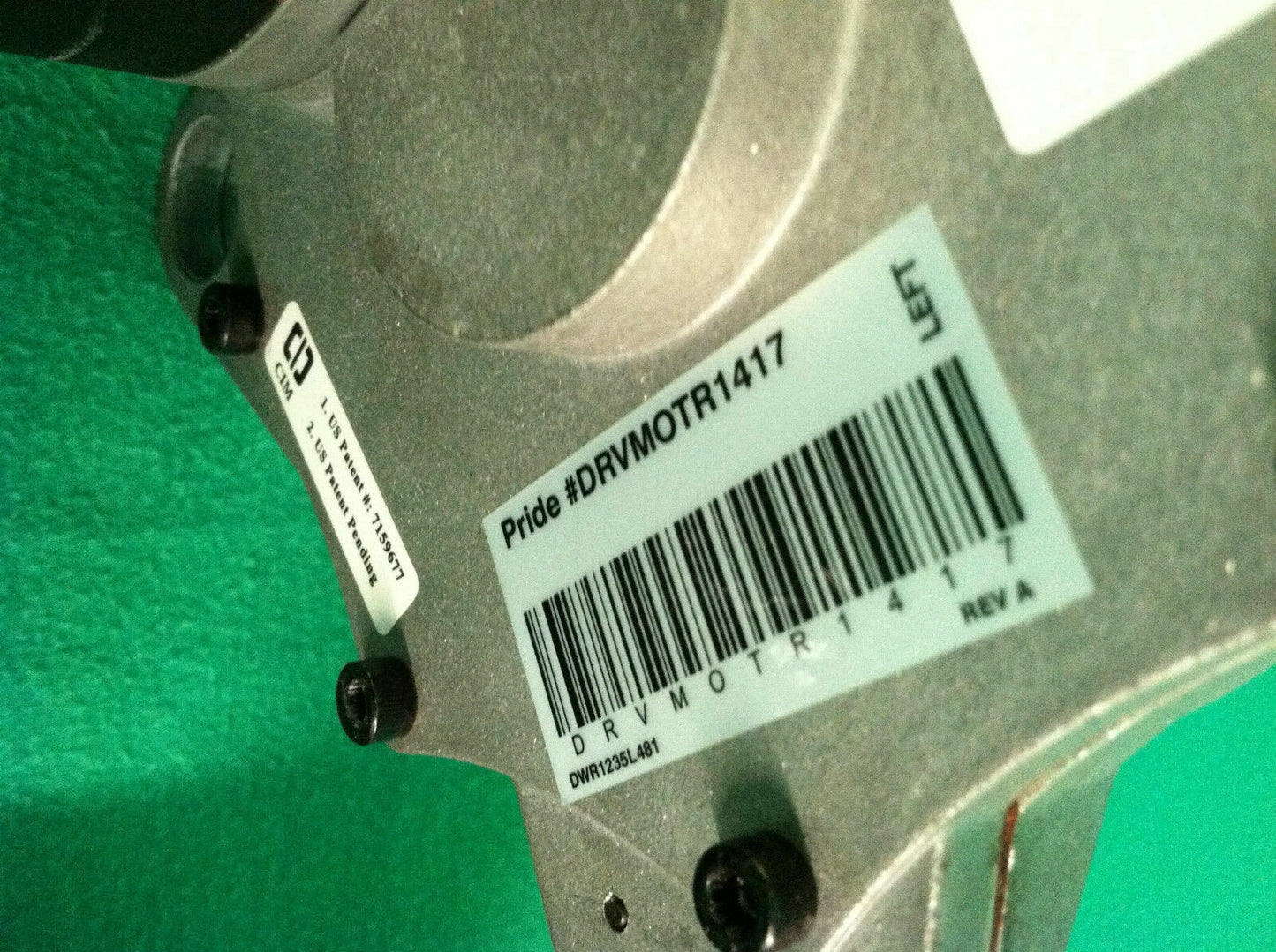 L & R Motors & Gearboxes for Scooter Store TSS 300  DRVMOTR 1417/1418 #3895