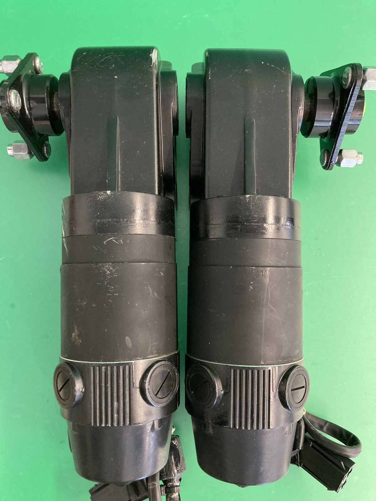 Left & Right Motors for Quickie QM-710 Power Wheelchair 107247 / 107248 #J540