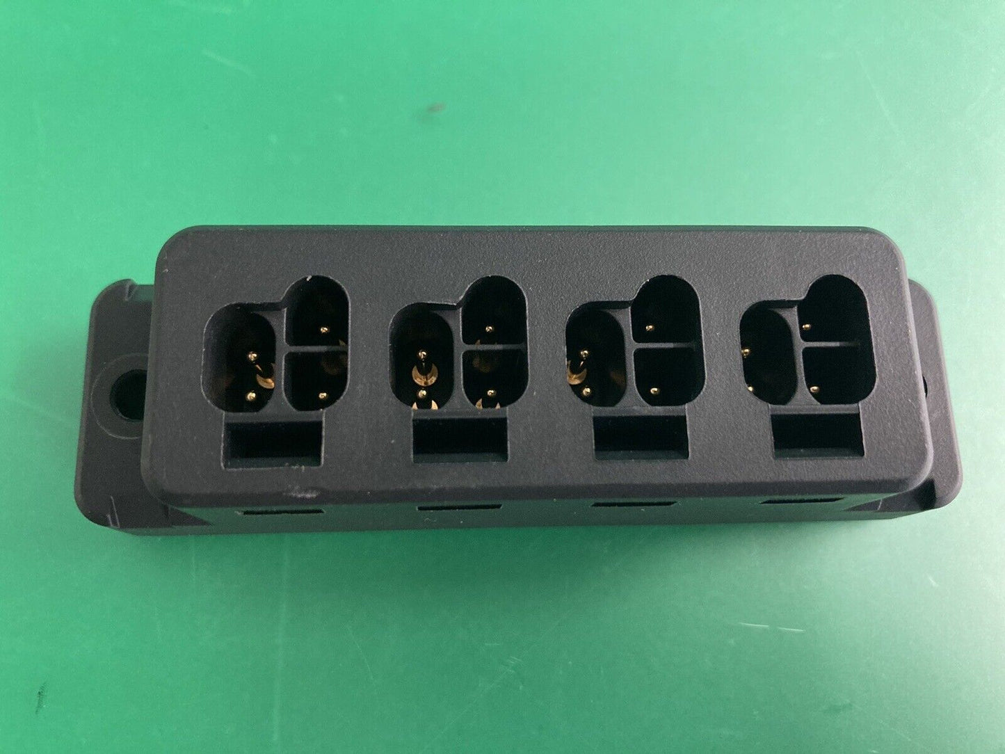 Dynamic LiNX 4 Port Bus Cable Block for Power Wheelchairs #J139