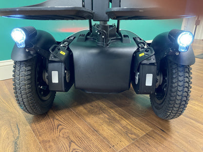 2021 Permobil F3 Wheelchair w/ Power Elevate,Tilt,Recline,Legs LIGHT KIT* LM7608