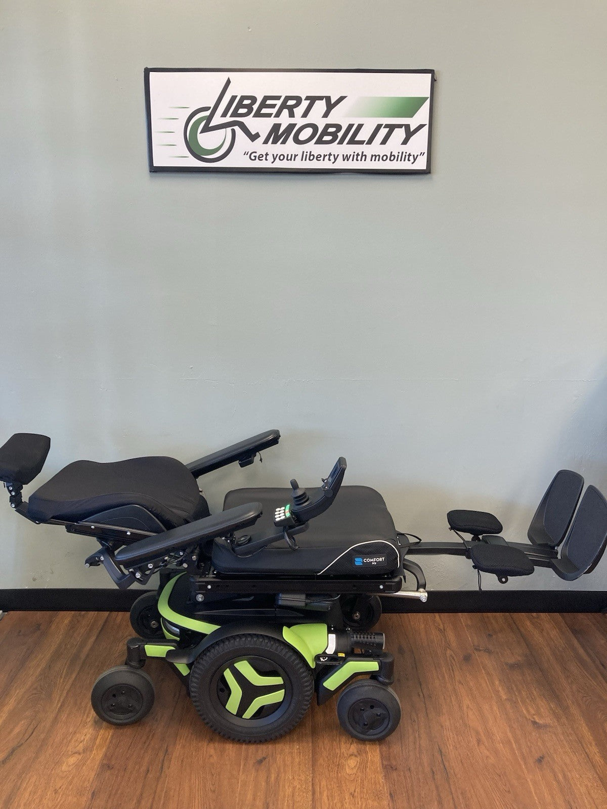 2020 Permobil M3 Wheelchair w/ Power Elevate, Tilt, Recline, Legs & Lights #7628