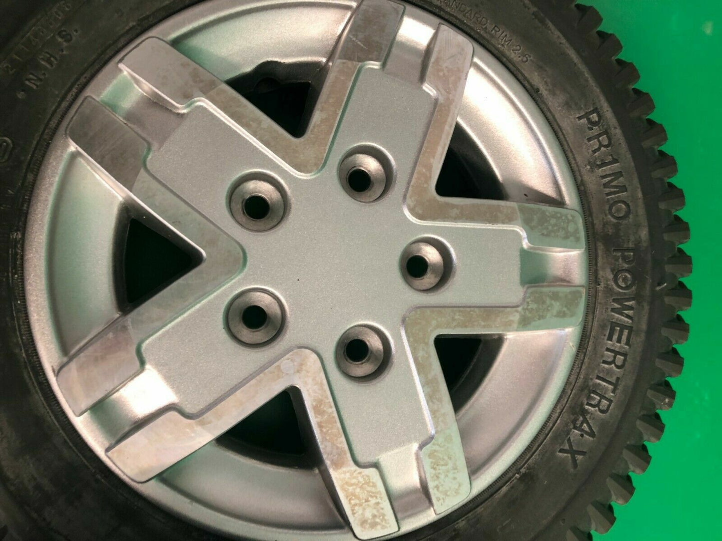 14"x3" 3.00-8 Drive Wheel Assembly for the Quantum Q6 Edge HD & Q6 Edge Z #H389