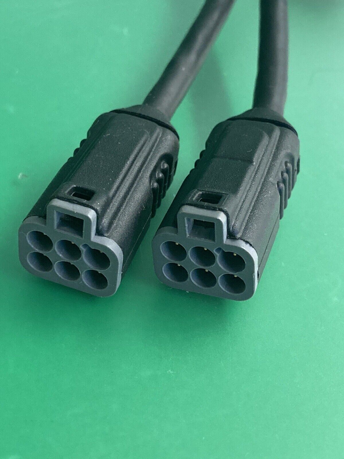 QLogic 3 Base Multiplier Cable Splitter for Quantum Power Wheelchairs #i982