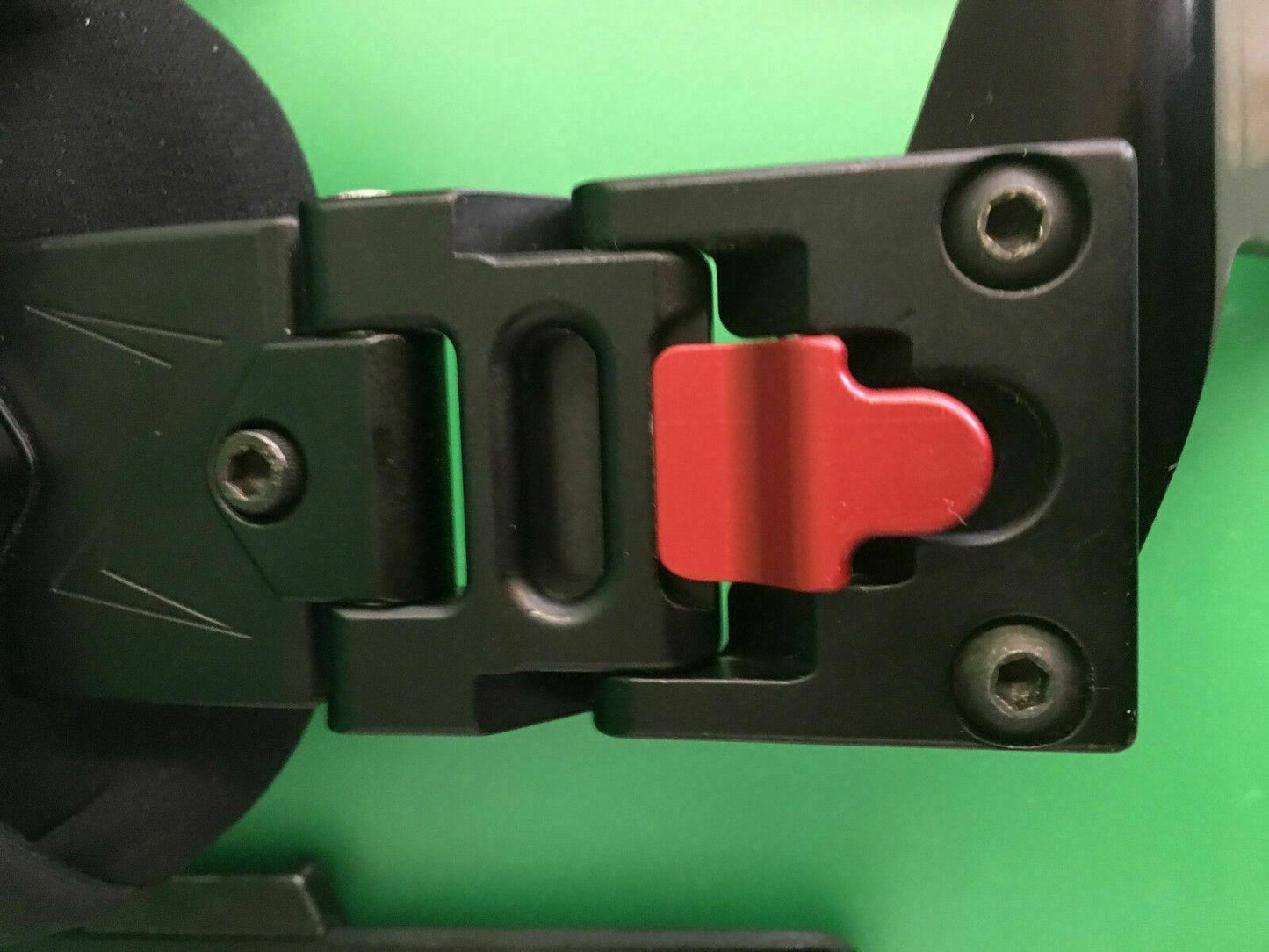QUANTUM TB3 Swing-A-Way Thoracic Supports w/ Mounts for Wheelchair 7" x 4" #C579