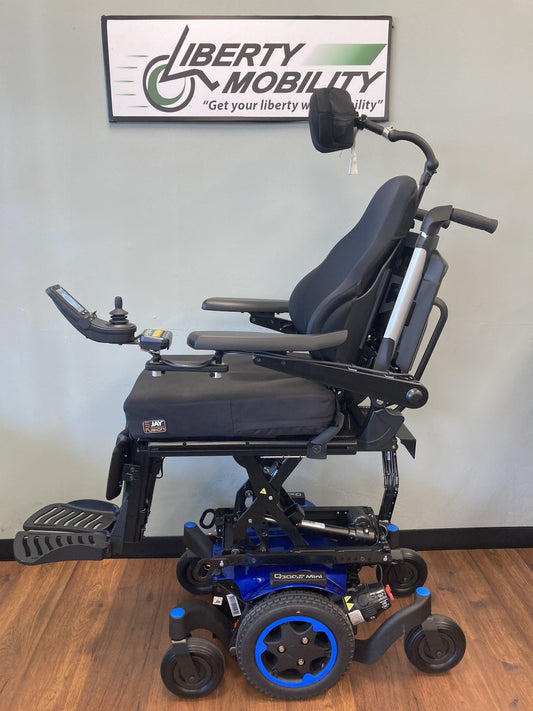 2025 Quickie Q300m Mini w/ Tilt, Elevate, Recline & Footrest ~4 Miles* #7627