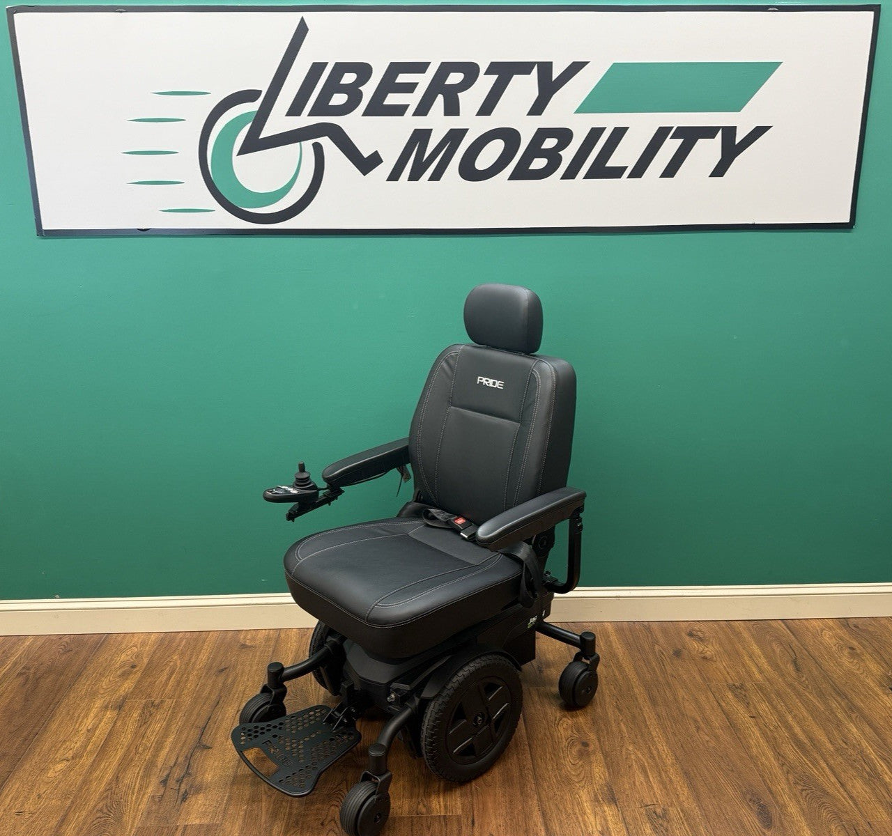2023 Pride Jazzy 613 EVO Power Wheelchair 20" Wide  x 20" Deep Seat #LM7604