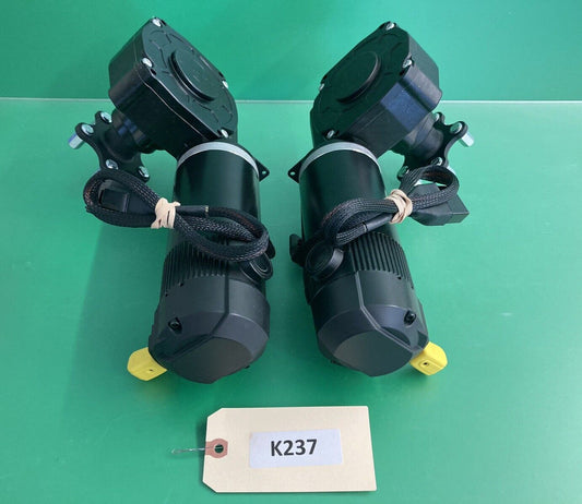 Motors for Quantum 4FRONT - MOT1703685-01 - MOT1703686-01 -LOW MILES* #K237