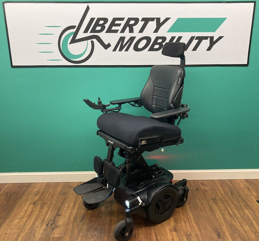 2021 Permobil M3 Wheelchair w/ Power Elevate, Tilt, Recline, Legs LIGHTS #7573