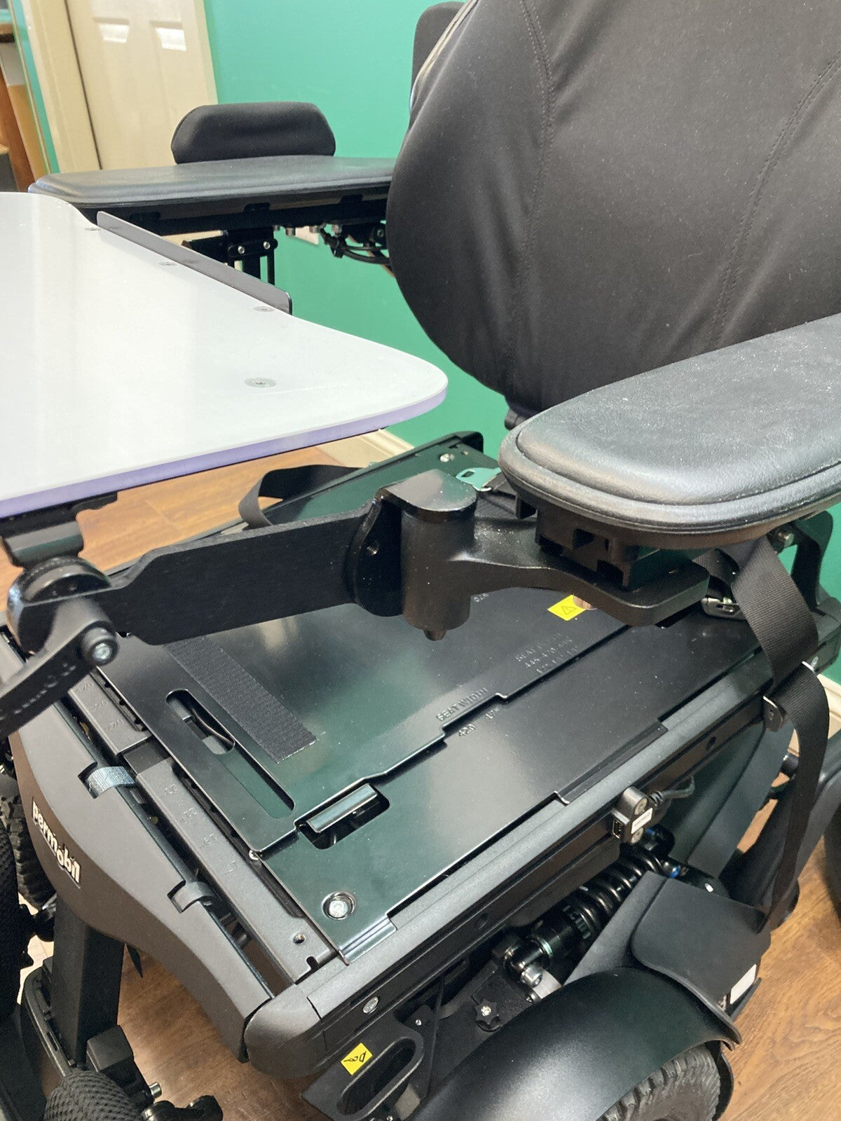 Permobil 3G Tray w/ Mounting for Wheelchair 17" Wide x 13" Deep -MINT* #K622