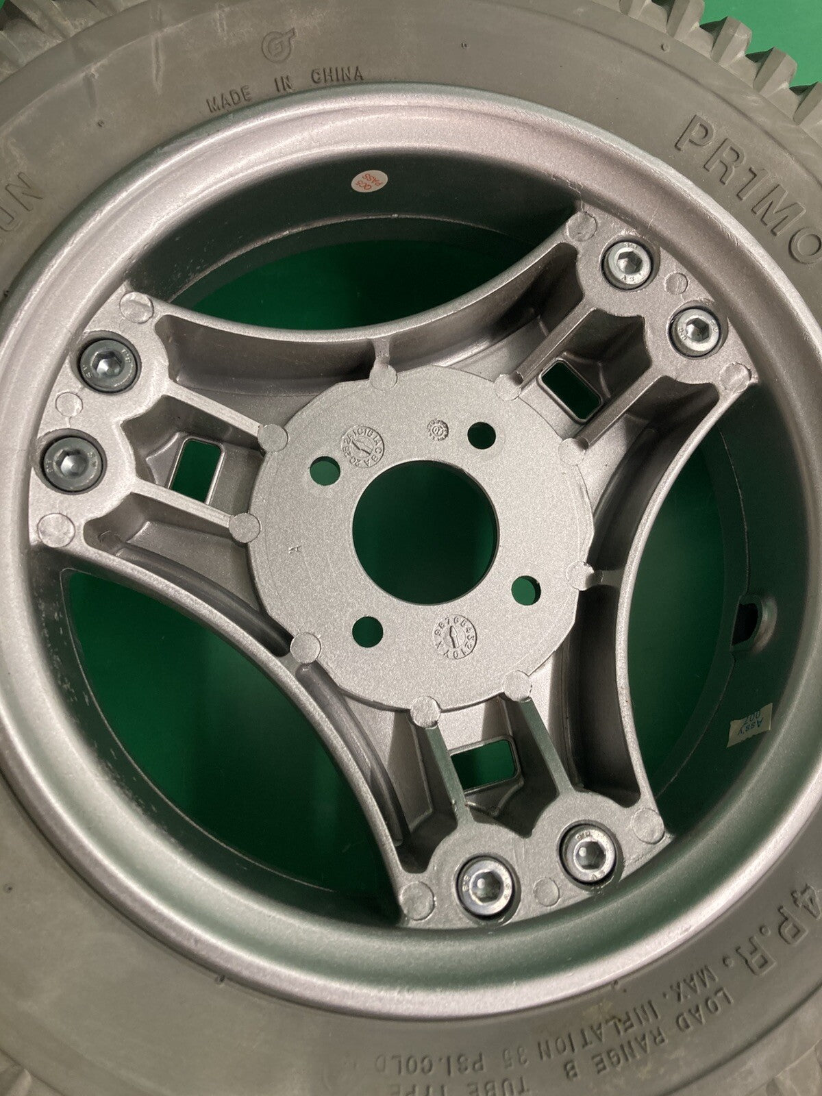 Drive Wheels for Permobil C300 M300 Power Wheelchair -Set of 2 MINT* #K590