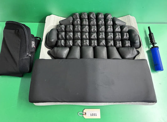 Roho Jay Hybrid Elite Foam & Air Cushion 21.75" X 20.75"X 4.25" 1RHE2220C #L031