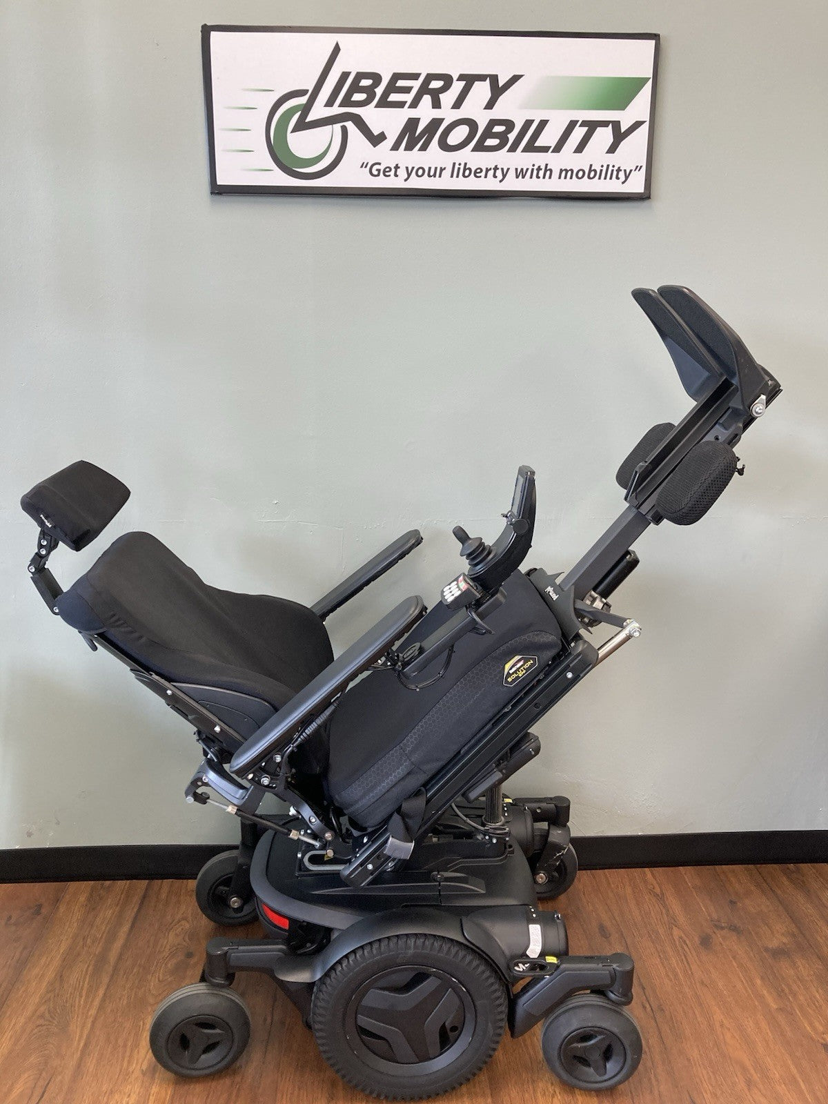 2021 Permobil F3 w/ Elevate, Tilt, Recline, Legs & 20° Anterior Tilt  #7630