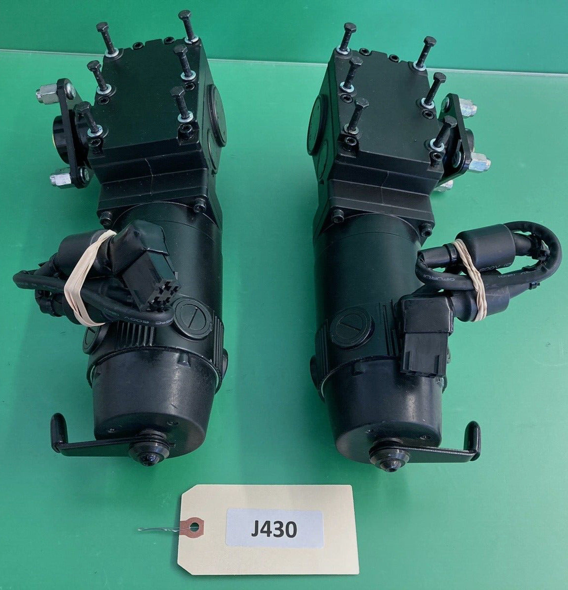 Left & Right Motors for Quickie QM710 Power Wheelchair 107247 / 107248 #J430