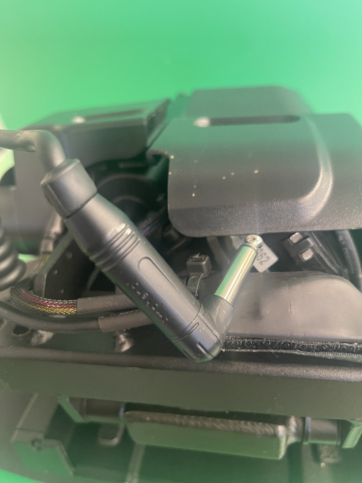 Quantum Tru Balance Center Mount Power Footrest Assembly for Powerchair #H616