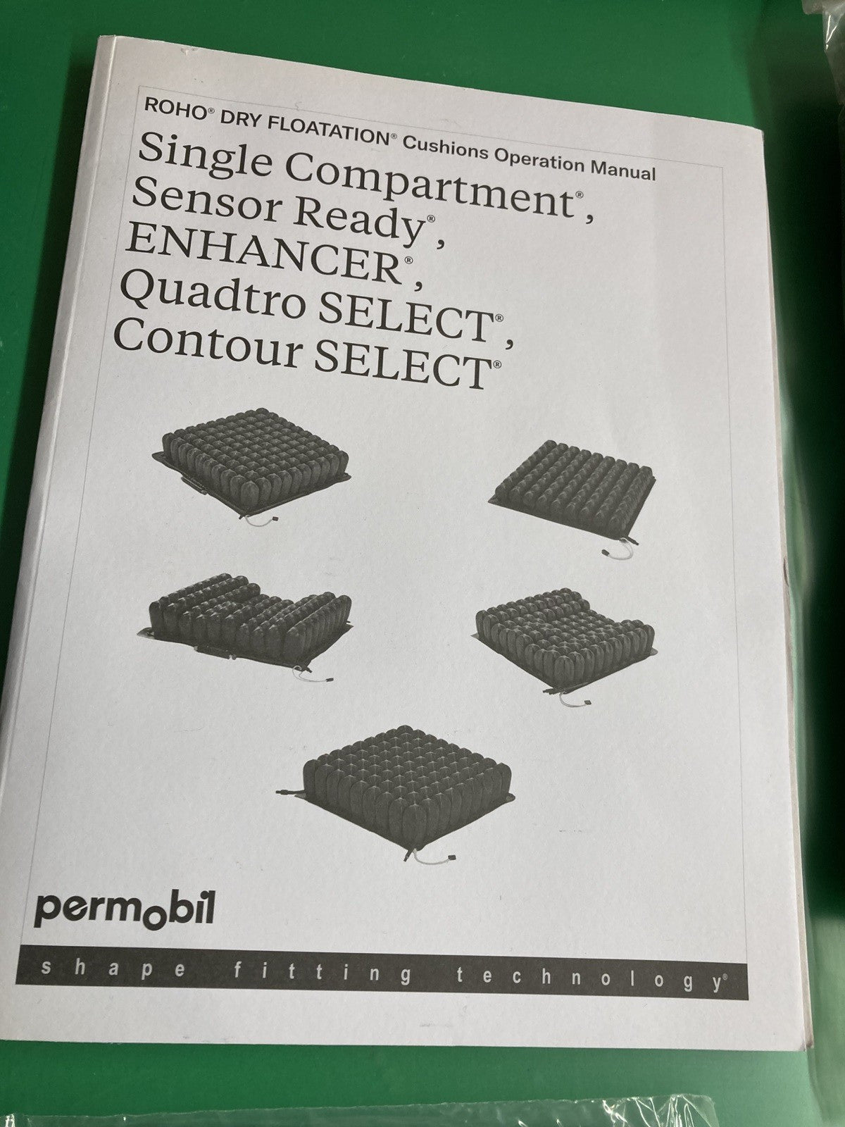 NEW* 2024 Roho Air Cushion w/ Pump & Cover  20" X 20."X 3.25" 2RLGMPC #K690