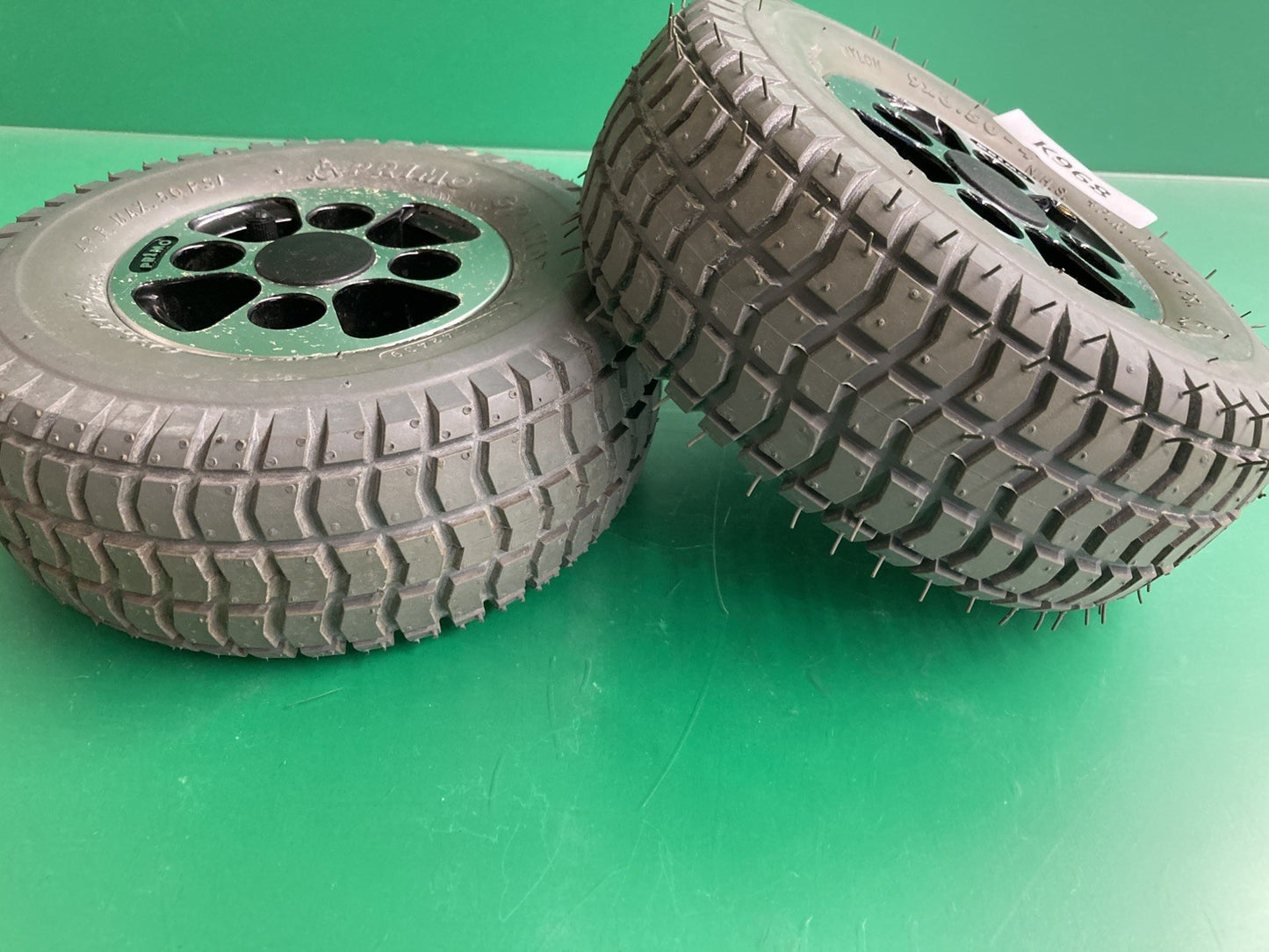Air filled Drive Wheels for the Hoveround MPV5 Power Wheelchair Set Of 2* #K968