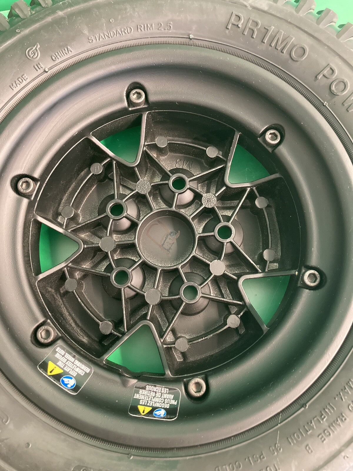 Drive Wheel Assembly for Quantum Edge 3, Edge 3 Stretto & Quantum 4Front #H882