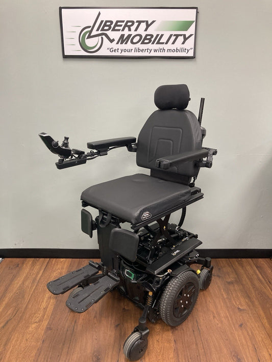 2024 Quantum EDGE 3 Stretto w/ Elevate, Tilt, Recline & Legs ~ 14 miles  #LM7625