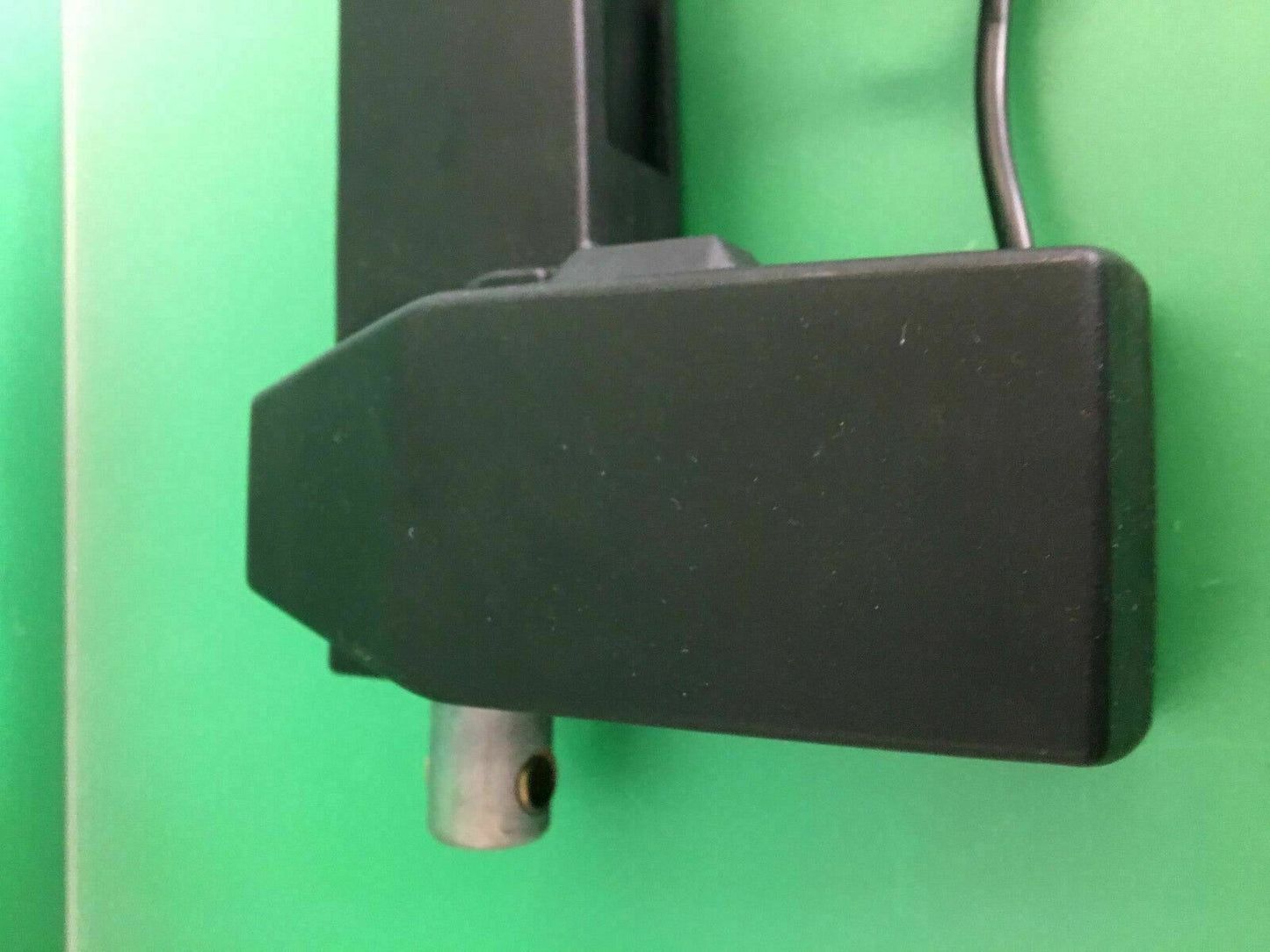 Tilt Actuator Linak model # ACCACTR 1031 H1265-002 - REV B #B064