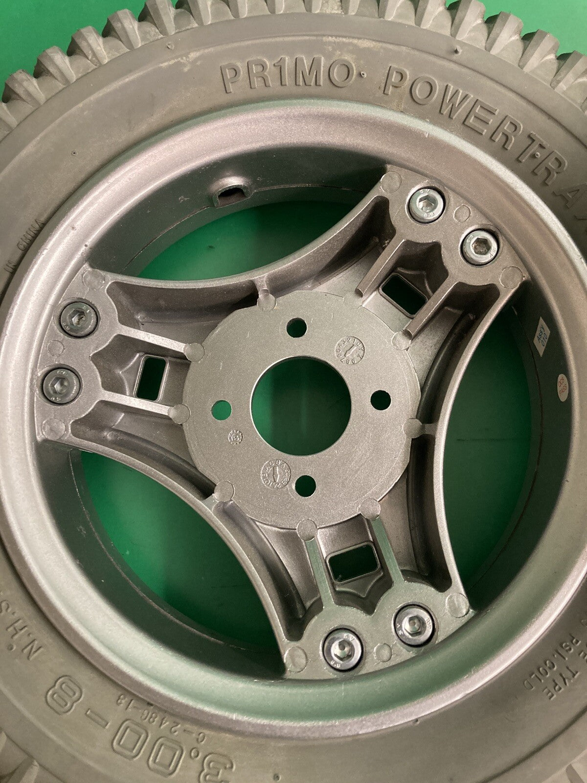Drive Wheels for Permobil C300 M300 Power Wheelchair -Set of 2 MINT* #K590