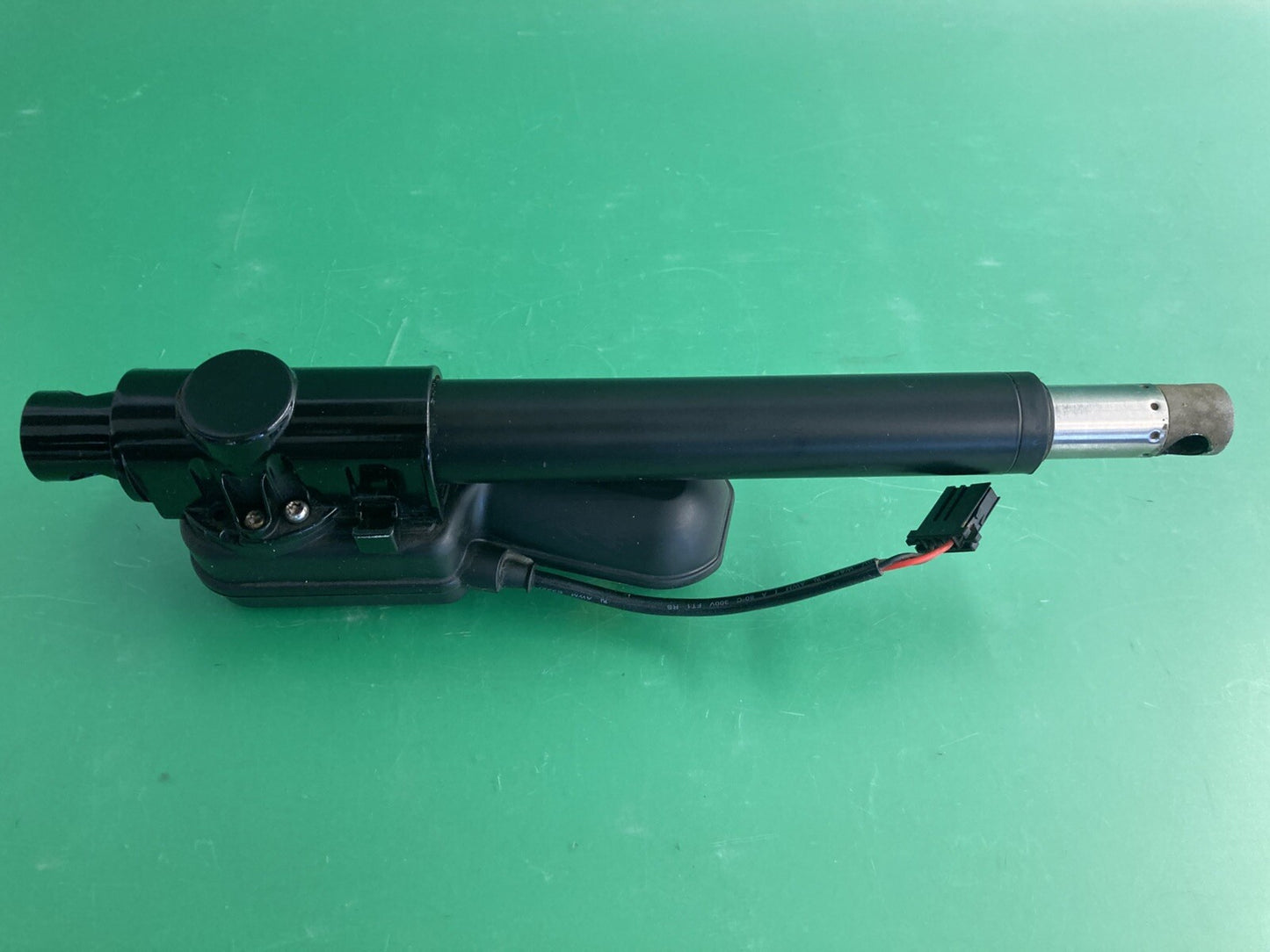 Permobil Power Footrest Actuator for Wheelchair 281698-01  281XXX-1X150XXX #K493