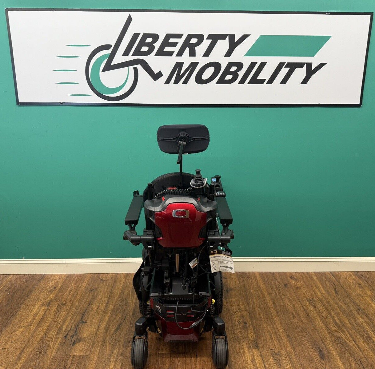 2022 Quantum EDGE 3 Stretto w/ Power Tilt, Recline & Legs ~Only 1 Mile* #LM7592