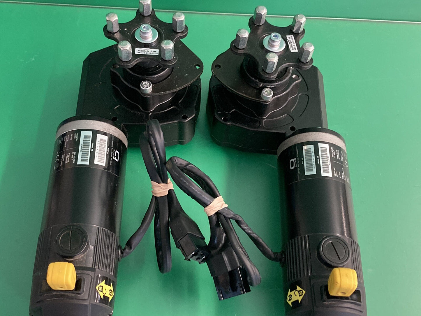 Left & Right Motors for Quantum Q6 Edge 2.0 - MOT154323-01 - MOT154324-01  #K203