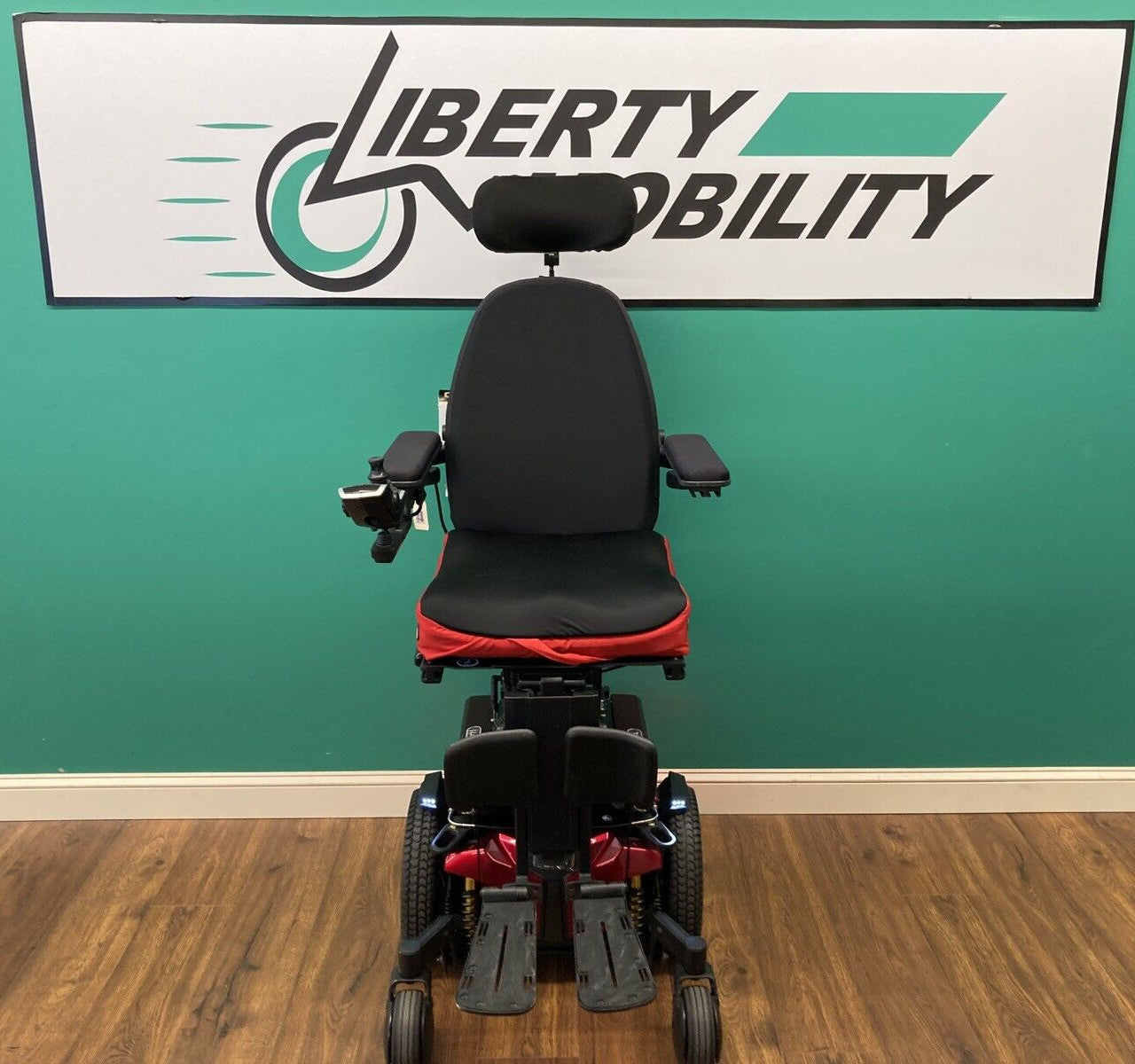 2022 Quantum EDGE 3 Wheelchair -Elevate, Tilt, Recline & Legs LIGHT KIT* #LM7599