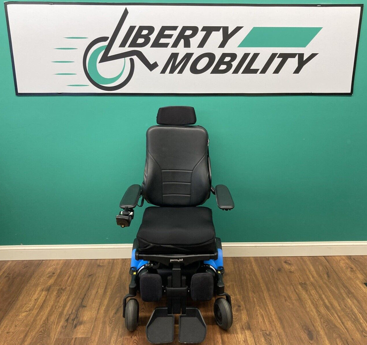 2020 Permobil M3 Wheelchair w/ Power Tilt, Recline, & Power Legs LM7598