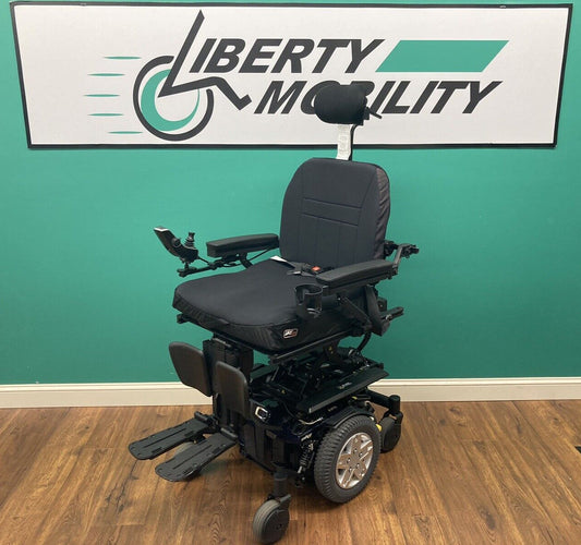 2019 Quantum EDGE HD Wheelchair w/ Elevate, Tilt, Recline & Legs ~450 Cap* #7578