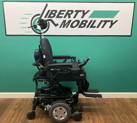 2019 Quantum EDGE HD Wheelchair w/ Elevate, Tilt, Recline & Legs ~450 Cap* #7578