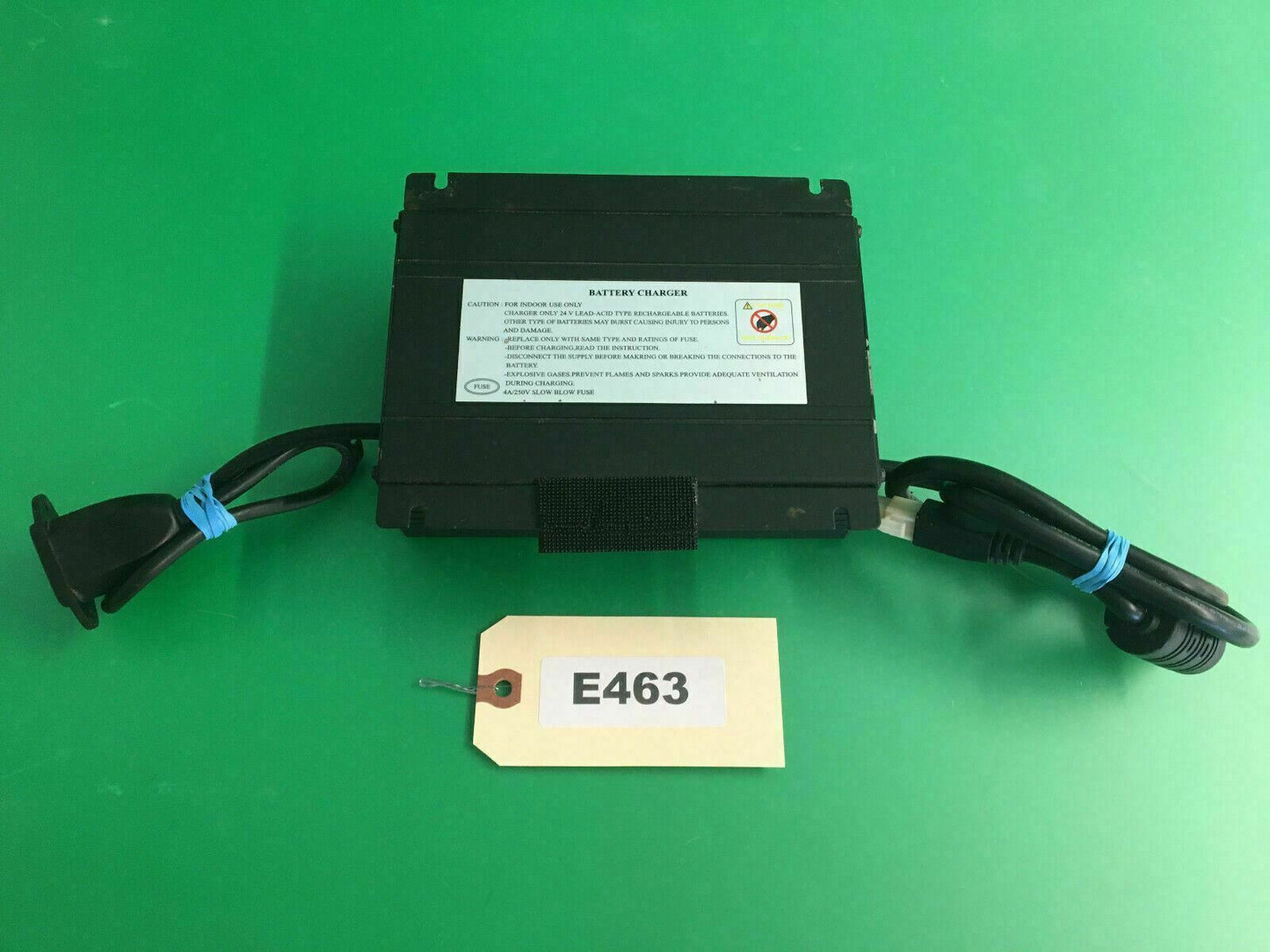 24 Volt 5 Amp On-Board Battery Charger for Invacare Pronto M91 4C24050A #E463