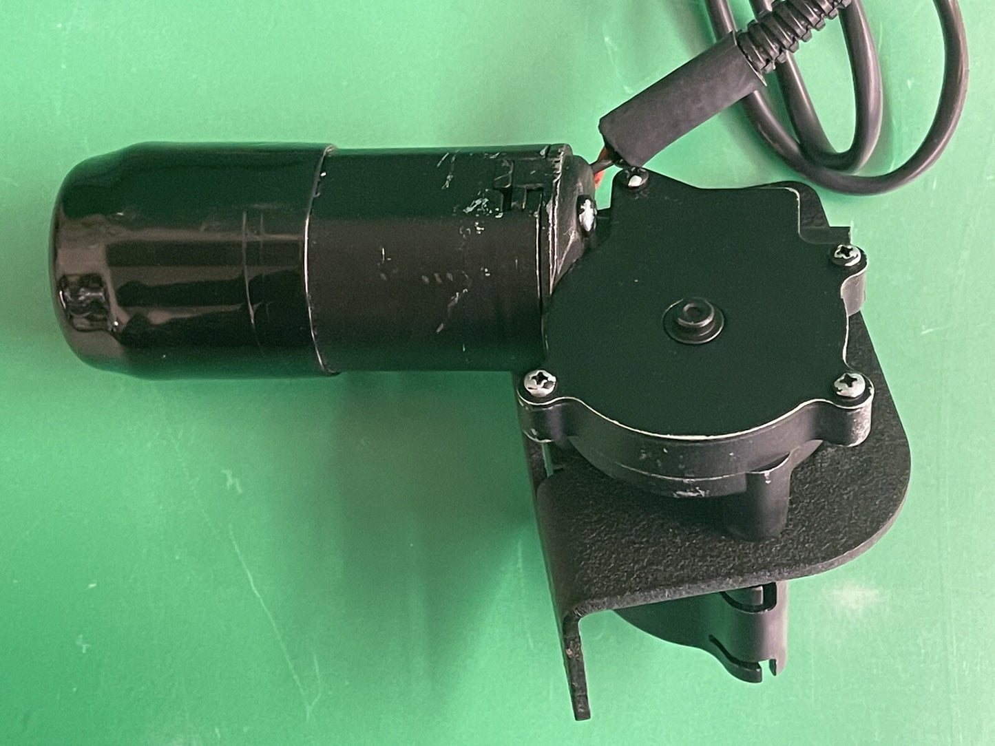 Suspension Actuator w/ Cables for the Quickie S-636 Power Wheelchair #i049