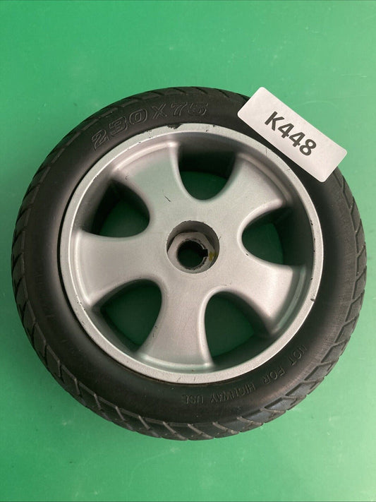 9"x3" Flat-Free Rear Wheel Assembly for the Drive Phoenix HD Scooter #K448