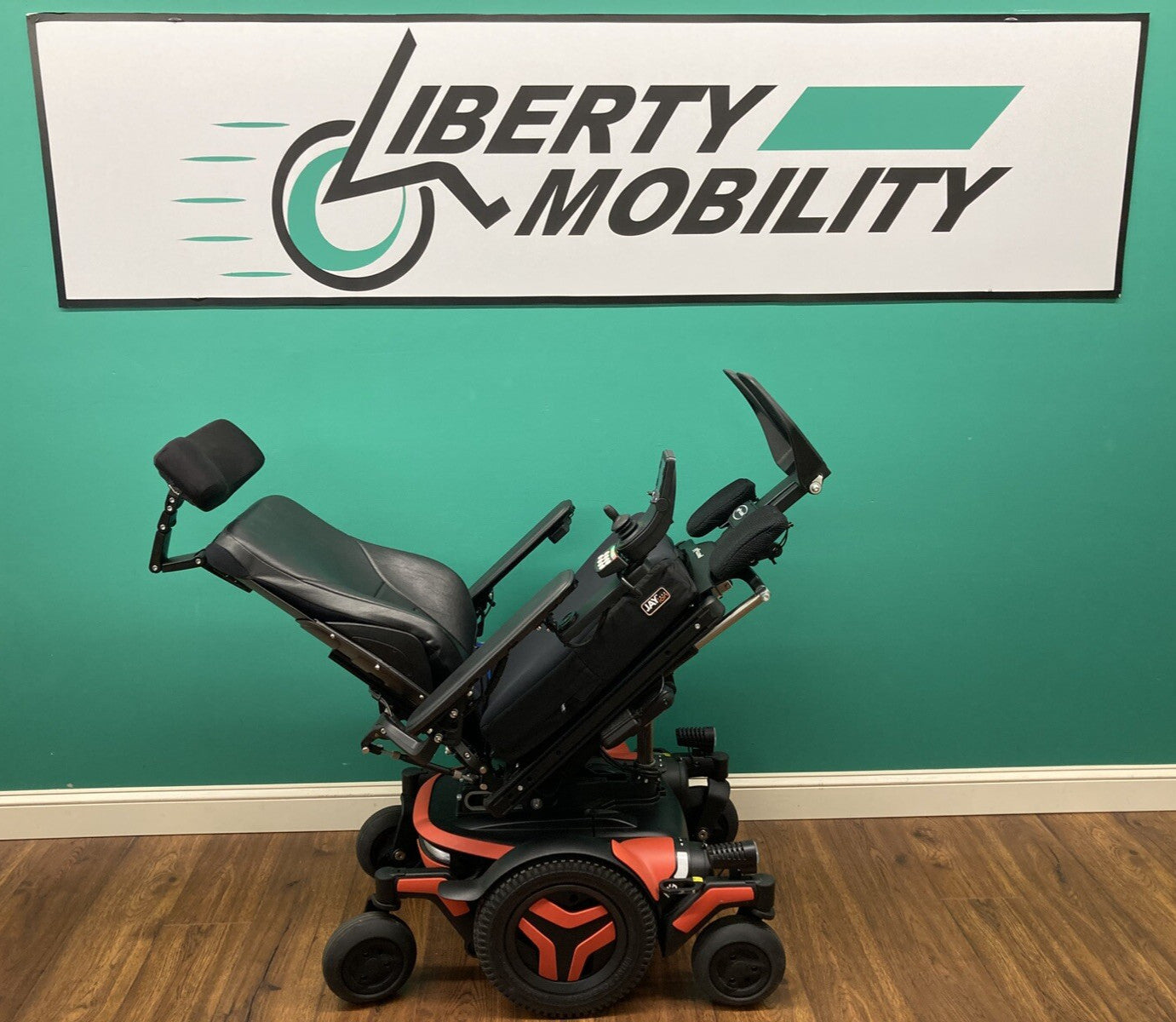 2020 Permobil M3 Wheelchair w/Elevate, Tilt, Recline, Legs ~Lighting Kit* LM7539