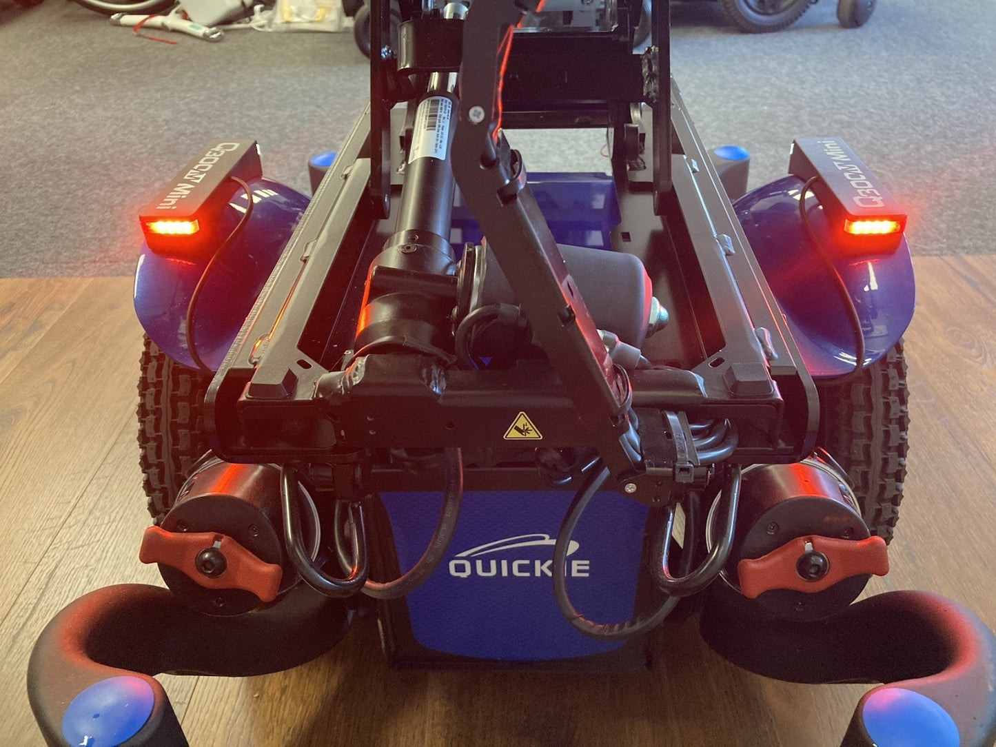 2025 Quickie Q300m Mini w/ Tilt, Elevate, Recline & Footrest ~4 Miles* #7627