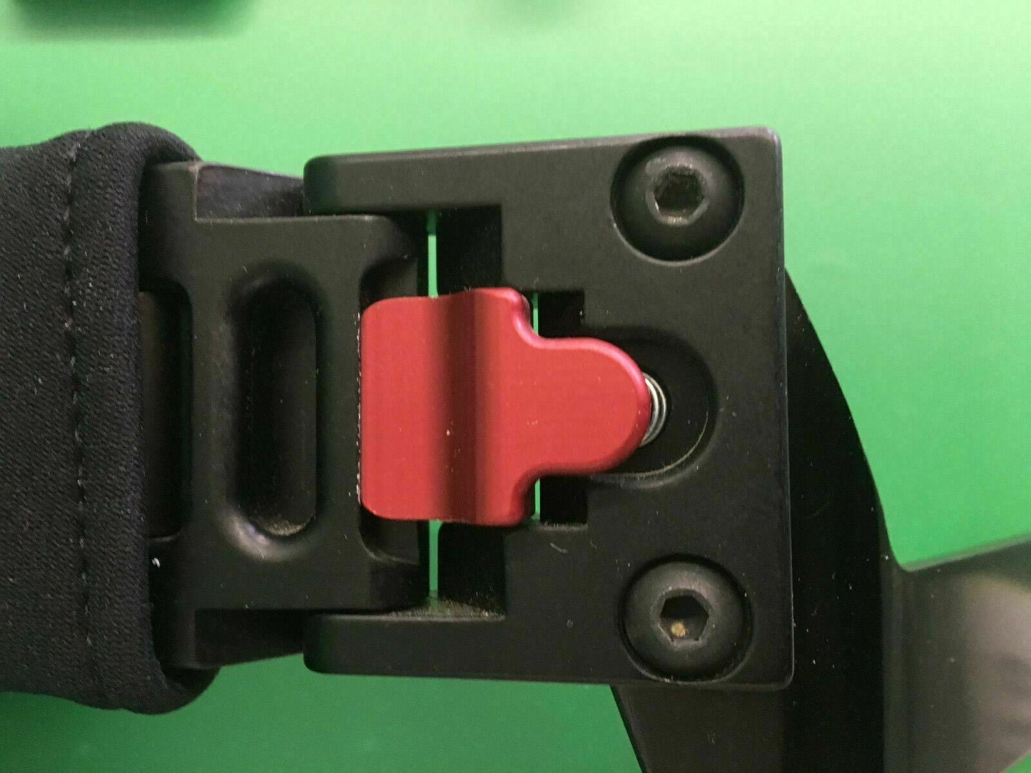 QUANTUM TB3 Swing-A-Way Thoracic Supports w/ Mounts for Wheelchair 7" x 4" #C579