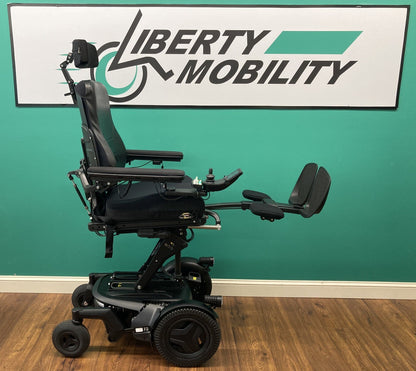 2021 Permobil F3 Wheelchair w/ Power Elevate,Tilt,Recline,Legs LIGHT KIT* LM7607